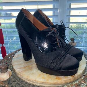 Lanvin Lace Up Oxford Heel Booties black size 40.5